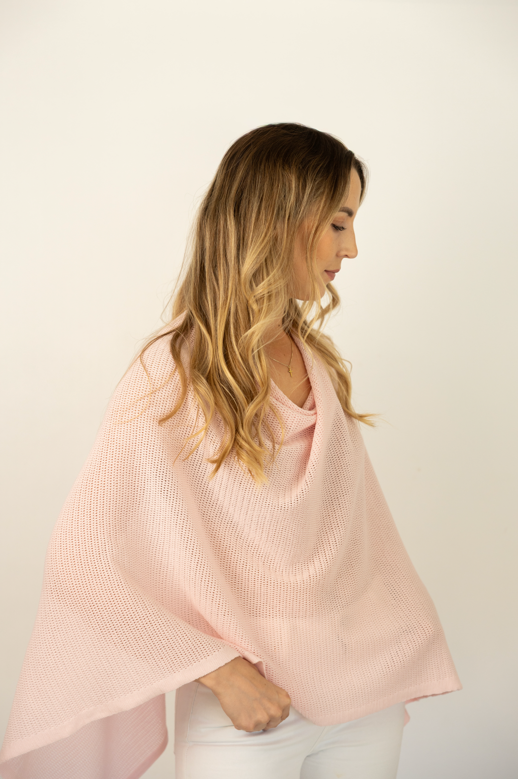 Sol Nursing Shawl in Rose