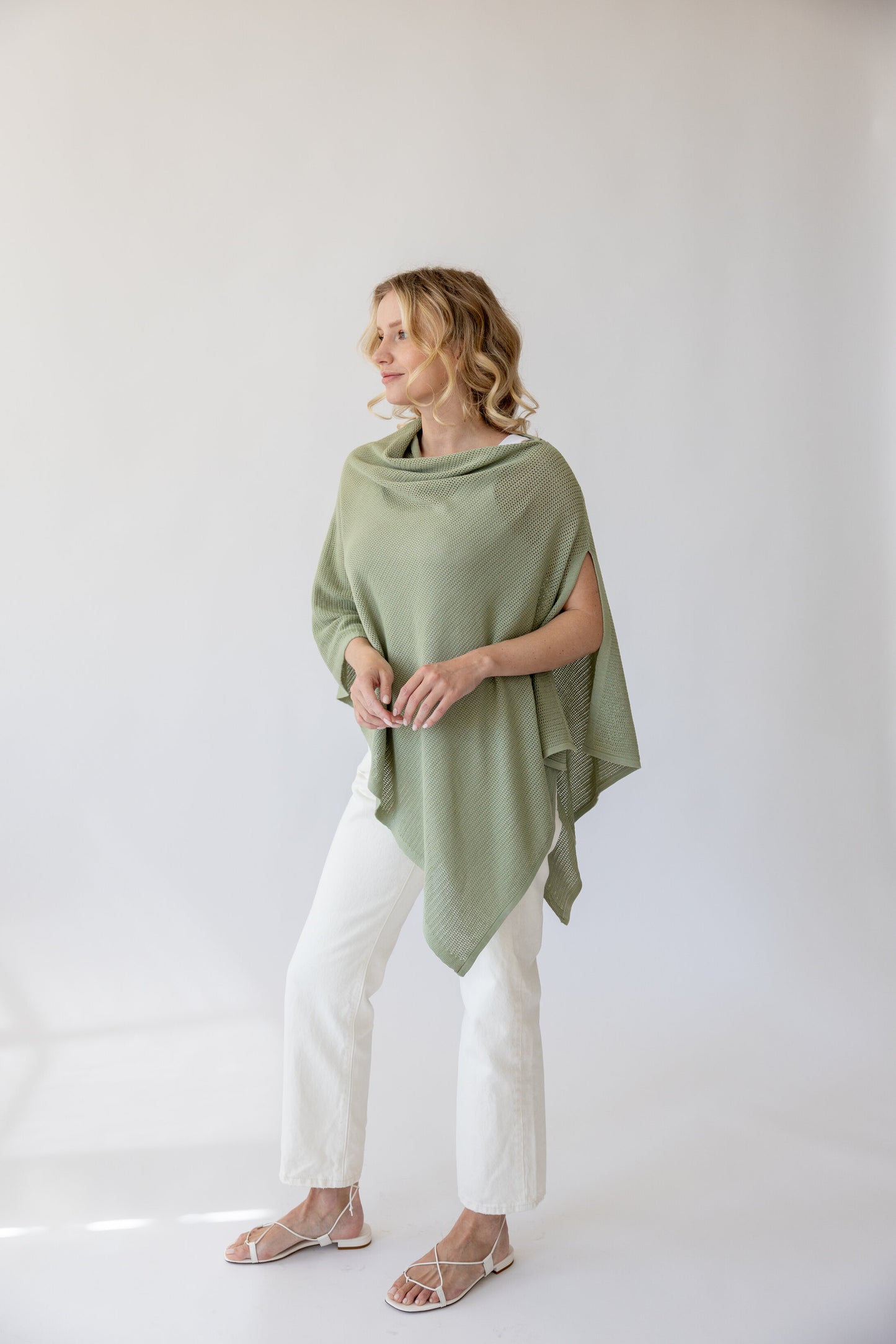 Sol Nursing Cocoon in Sage